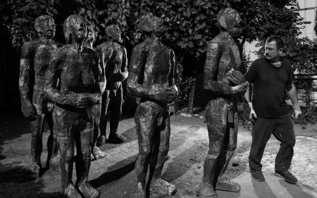 Monumente în mișcare: sculpturi monumentale pentru comemorarea Revoltei de la Brașov din anul 1987